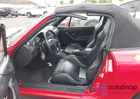 2005 Mazda Mx-5 Miata Cloth из США, поврежденный, VIN JM1NB353750411018